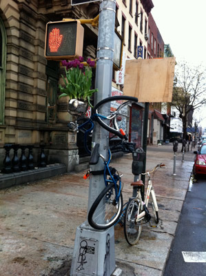 twisted_bicycle_planter